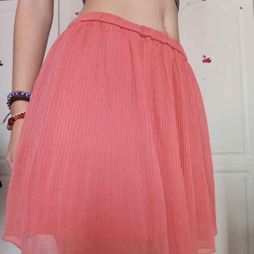 Zara coral skirt like new, size S