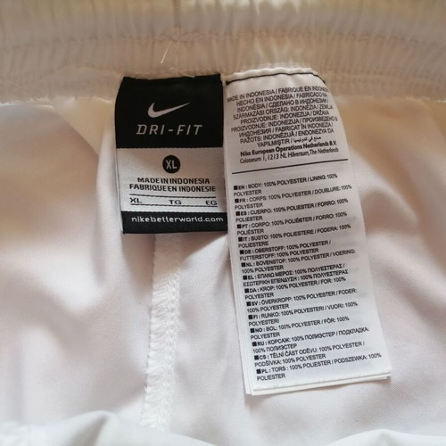 Nike Dri-FIT women's white sports shorts XL