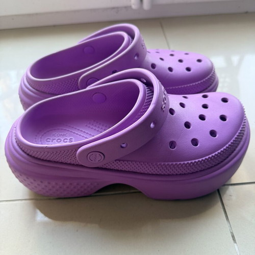 Crocs slippers like new, size 38-39, purple