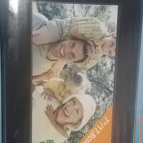 Digital photo frame new, unused