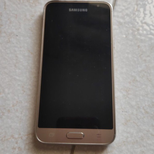 Samsung Galaxy J3 6 μεταχειρισμένο για ανταλλακτικά, άψογη οθόνη
