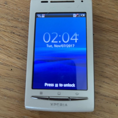 Sony Xperia X8 collectible like new, white, Dual SIM