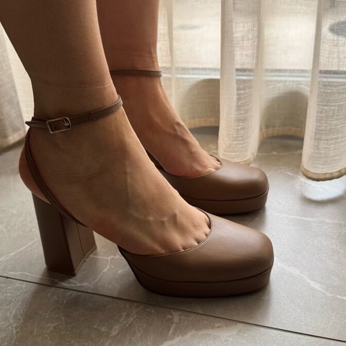 Labrini Athens Heeled Shoes new, leather, size 40, beige