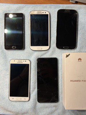 Mobile phones used, pack of 5, Samsung and Huawei models