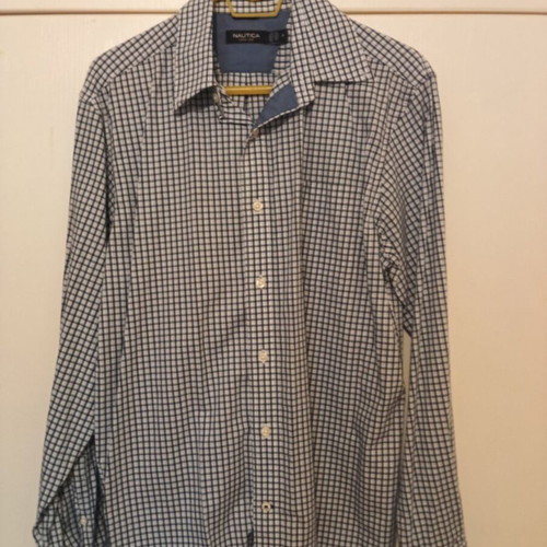 Nautica men's shirt size M like new, white and blue