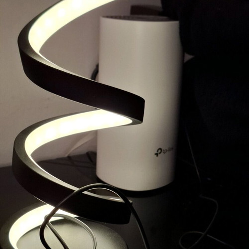 Power lamp with USB and adjustable lighting, new