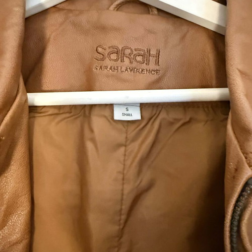 Sarah Lawrence leather coat like new, cognac color