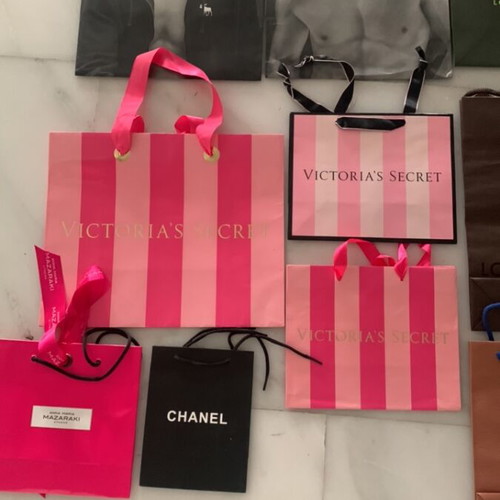 Branded transport bags used, sold as a set