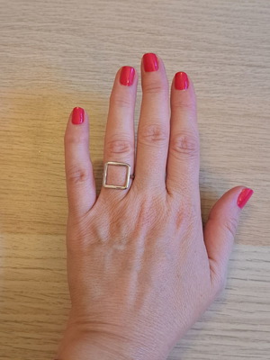 Silver 925 ring size 54 like new