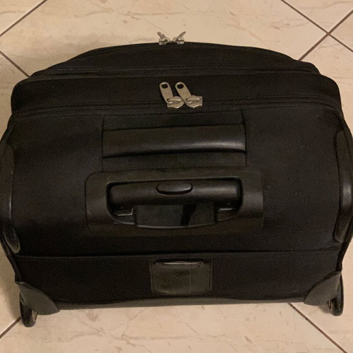 Τσάντα πιλότου Samsonite σαν καινούργια, μαύρη με ρόδες και τηλεσκοπικό χερούλι