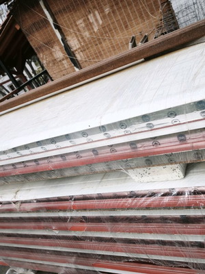 Ceiling panels 13 pcs 52 sqm and 2 iron bars 6m new
