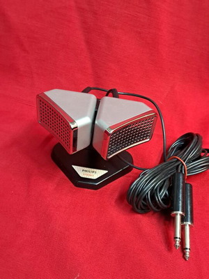 Philips stereo microphone used, fully functional