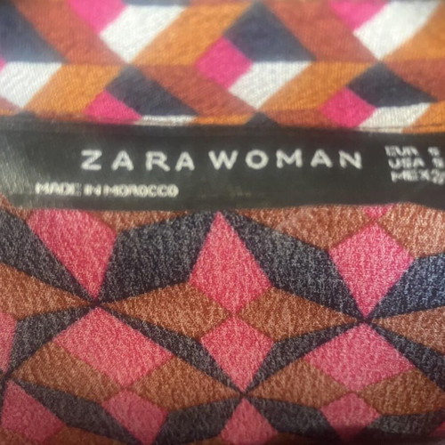 Zara dress with buttons and belt like new, multicolored