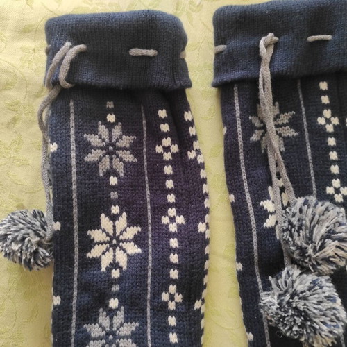 High anti-slip socks new, white and blue