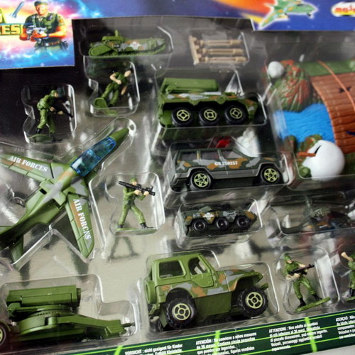 Majorette Squad Forces Military Battle Die Cast toy set new