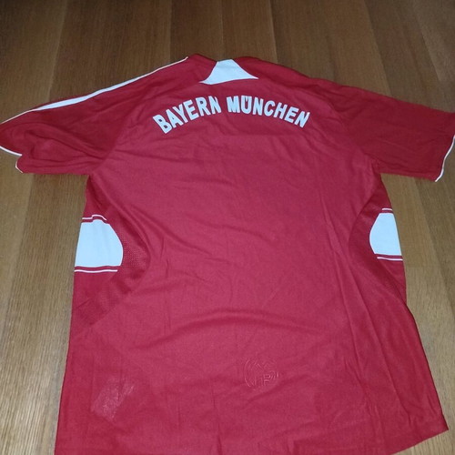 Bayern Munchen jersey 2008-09 like new, size Large