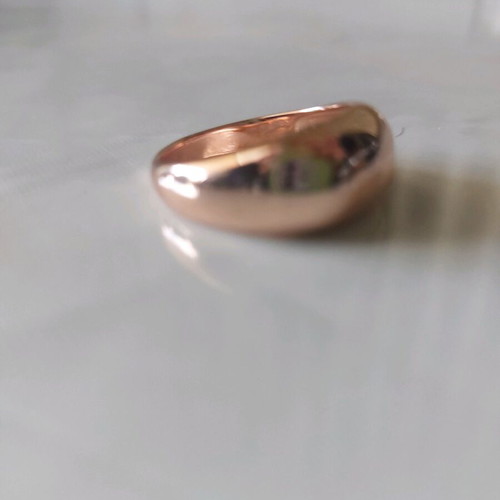Rose gold ring like new