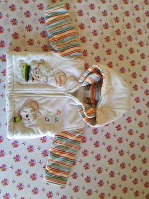 Βρεφικό μπουφάν unisex Νο 1 καινούργιο για 12 μηνών
