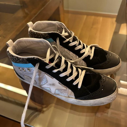 Golden Goose athletic shoes like new, size 40, black and white