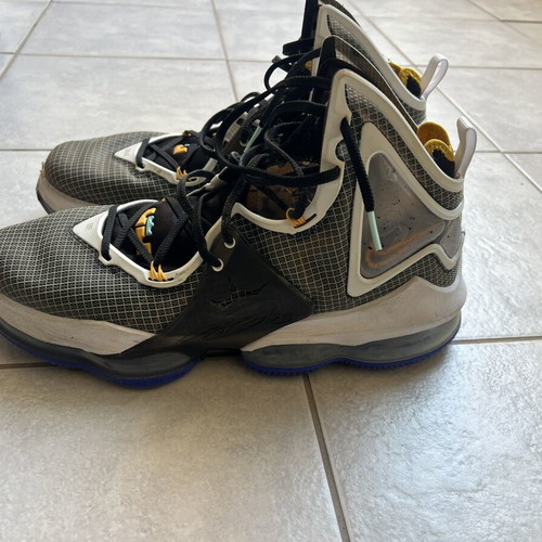 Nike LeBron sneakers size 46 used