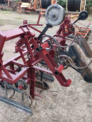 Cotton cultivator used 5-row