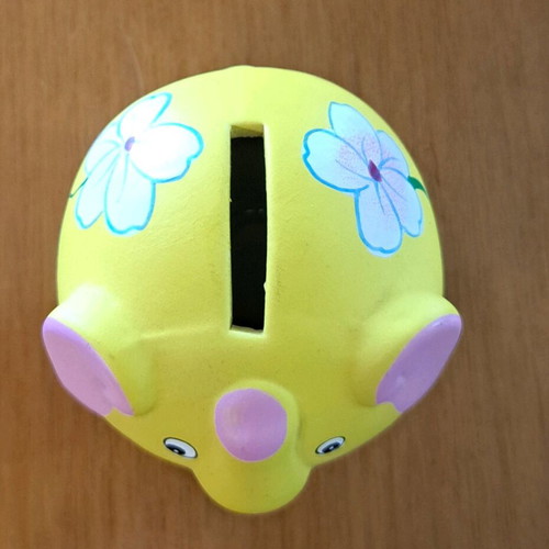 Piggy banks like new set of 4 with strawberry, piglets and elephant