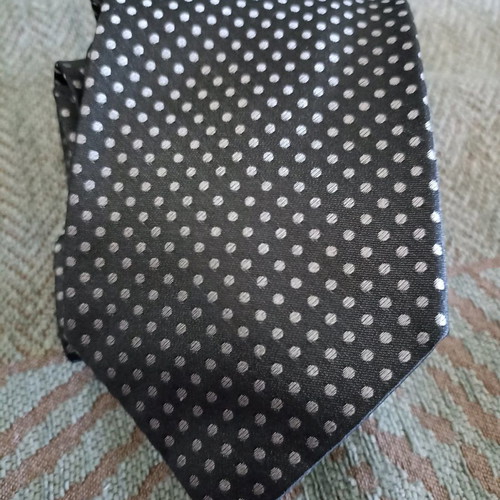 Silk branded ties used, pack of 5 plus 1 gift