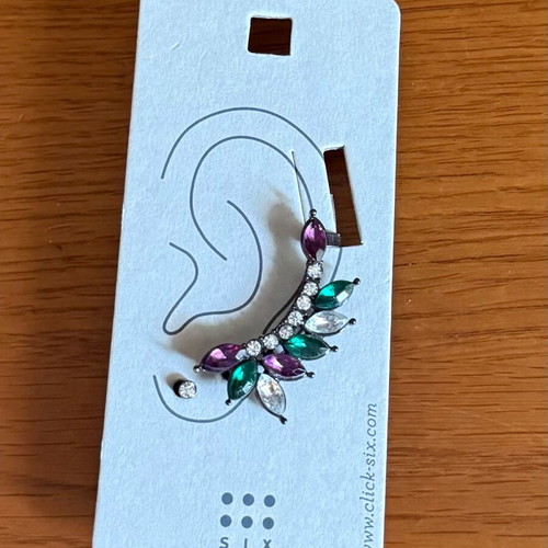 Ear cuff new with multicolored stones without piercing