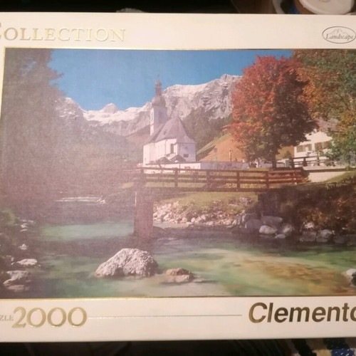 Clementoni puzzle 2000 pieces like new