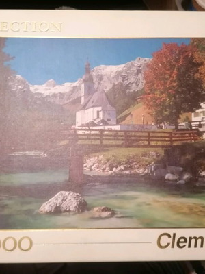 Clementoni puzzle 2000 pieces like new