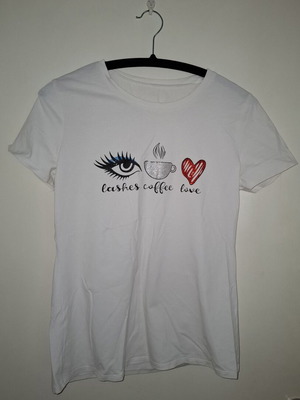 Women's white T-shirt with designs, used, size M