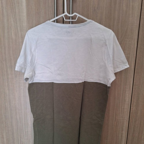 Pull&Bear men's T-shirt Small used, white and green