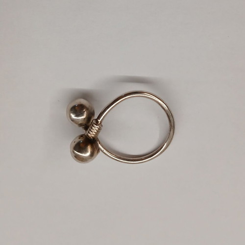 Silver ring 925 with adjustable size like new