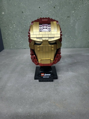 Lego Marvel Avengers Iron Man Helmet (76165) like new