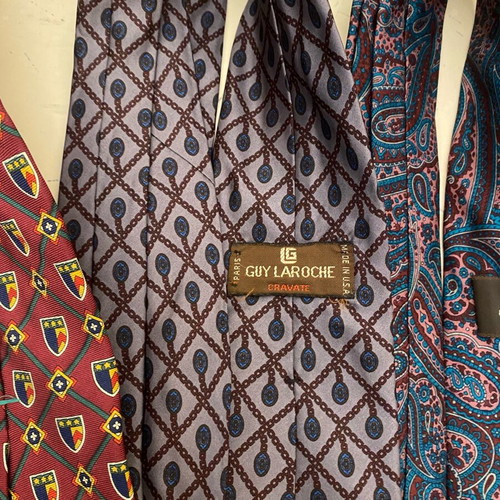 Vintage ties Tommy Hilfiger, Guy Laroche, Givenchy, Paco Rabanne like new, set of 4