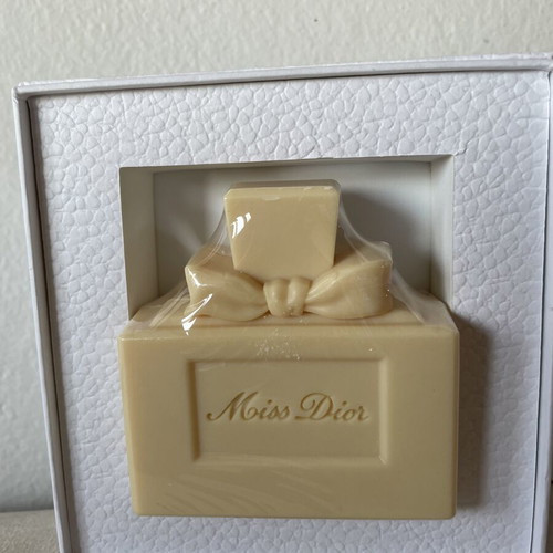 Miss Dior Le Savon Collector scented soap in luxury box
