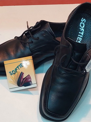 Softies shoes size 41, black moccasins
