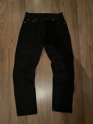 Ανδρικά τζιν Levi's 513 μεταχειρισμένα, μέγεθος M, μαύρα