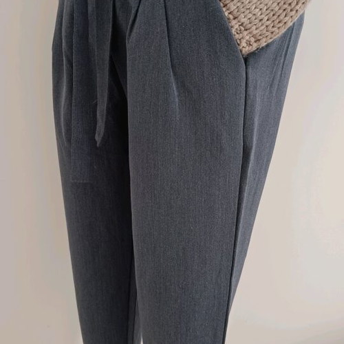 N&P Dark Gray Paperbag High-Waist Pants M like new with Tie-Waist Belt