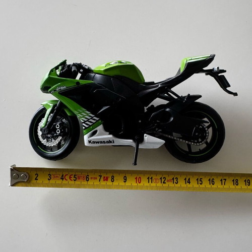 Maisto Kawasaki Ninja ZX-10R motorcycle miniature used