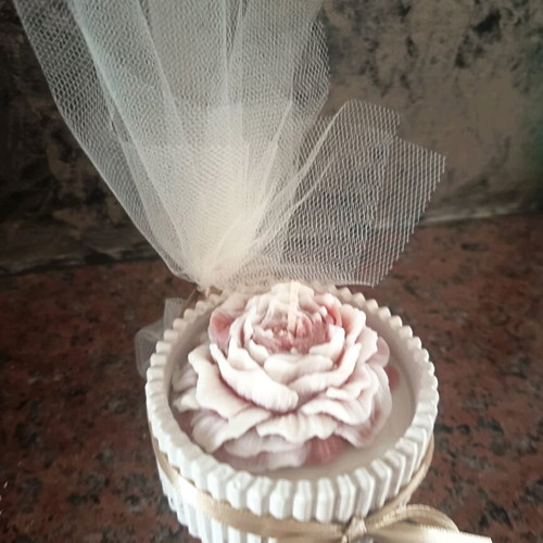 Handmade wedding favors new with scented candle in porcelain candleholder