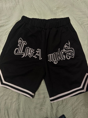 Boys' shorts size 12-13 years like new, black