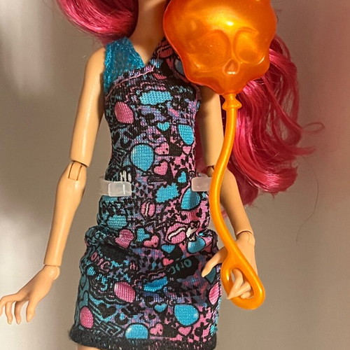 Mattel Monster High Ghoul Fair Howleen Wolf like new