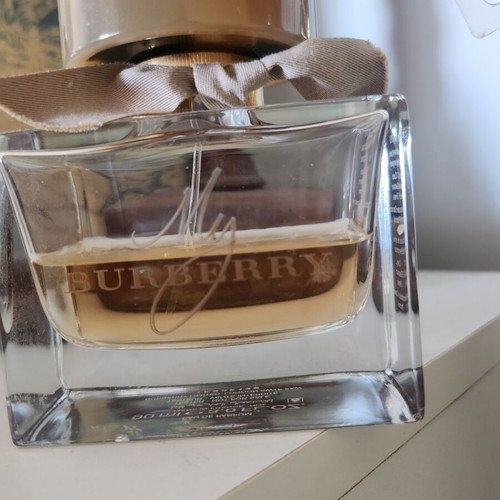 Burberry women's perfume used, half bottle, 90 ml Eau de Parfum