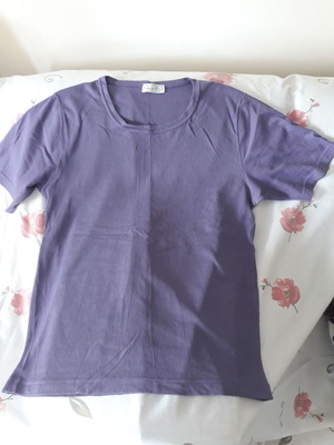 Women's ribbed short-sleeve T-shirt like new, purple, size L