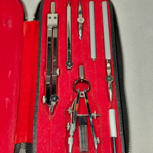 Vintage KIN technical drawing set used, complete