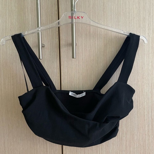 Zara crop top new, black with knitted texture, size S