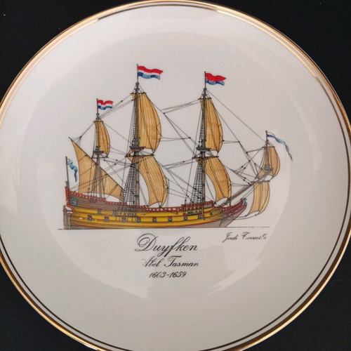 Vintage Furstenberg Germany decorative wall plates set of 5