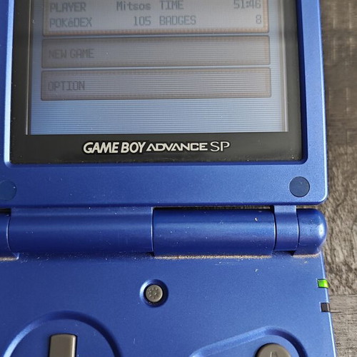 Pokémon Emerald Game Boy Advance original USA version