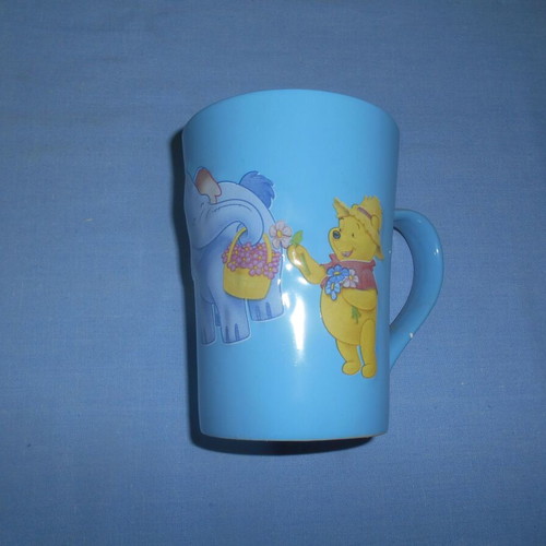 Winnie the Pooh Mug new, 12 cm height